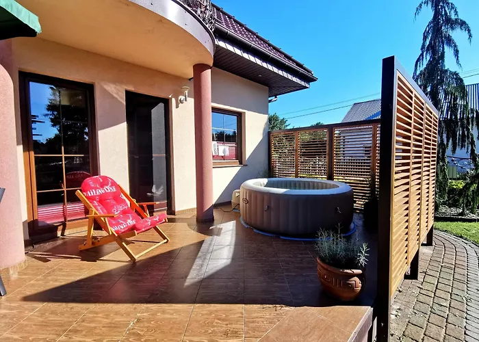 Wypoczynkowy Zielonka -jacuzzi W Sezonie- *